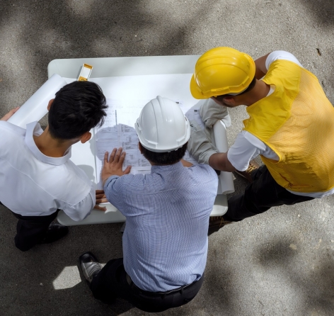 CONSTRUCTION TEAM